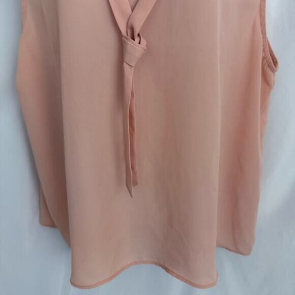 Elle Sleeveless Blouse Size X-Large - Picture 3 of 9